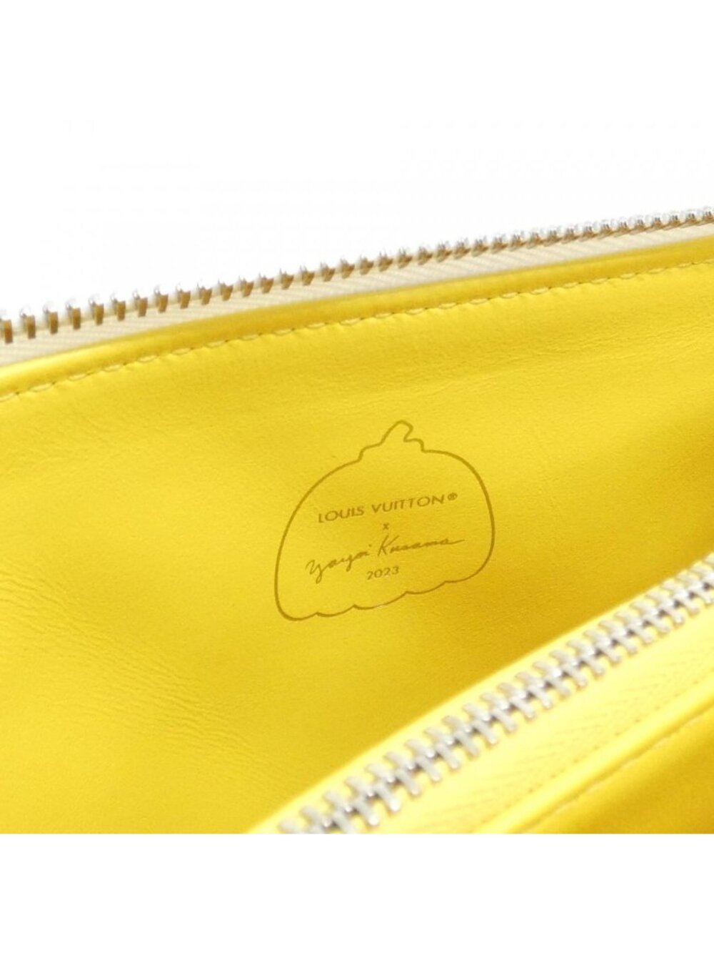 Louis Vuitton Monogram Coussin PM Shoulder - Picture 8 of 9